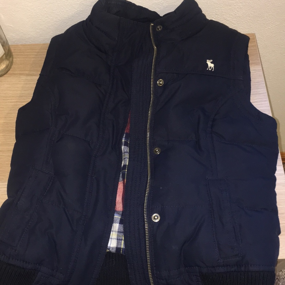 Abercrombie kids large vest